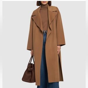 Authentic Brand new Max Mara wool coat size 34